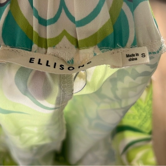 ⭐️NEW, Ellison, Vibrant & Neon, Floral,FabricButtons, Pockets, Size Small - Picture 7 of 10